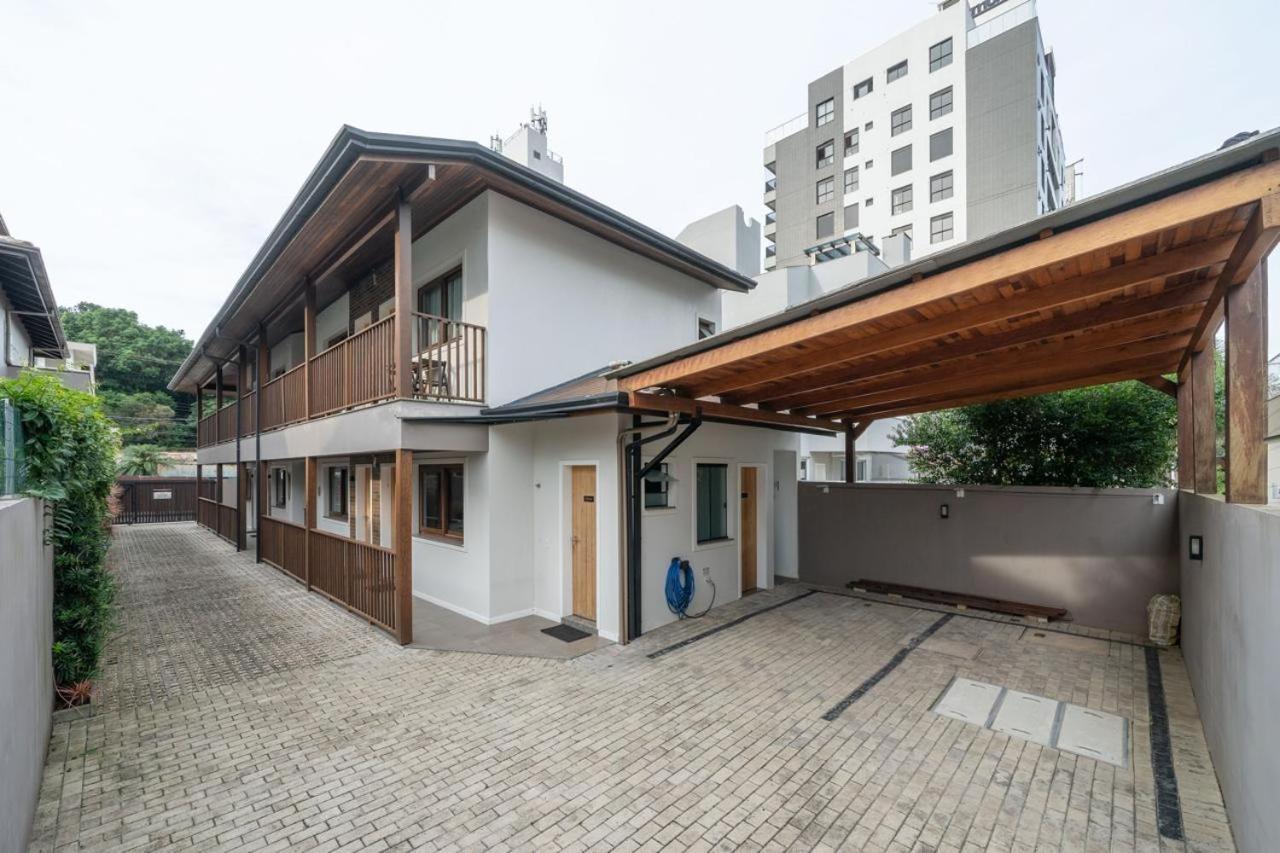 Banzai Brava Suítes Itajaí Exterior foto